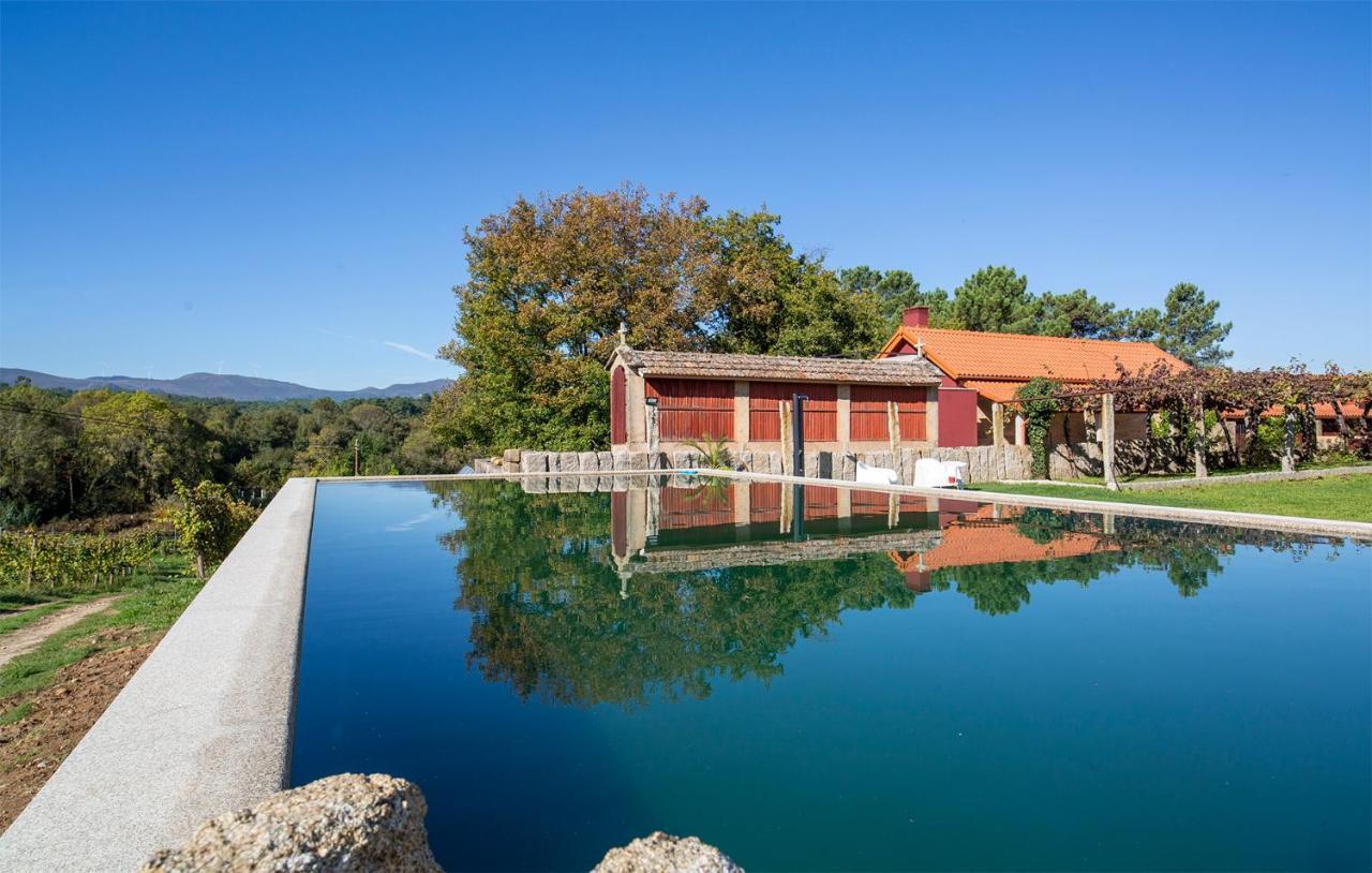 Quinta De Vila Nova - Agroturismo Monção Exteriör bild