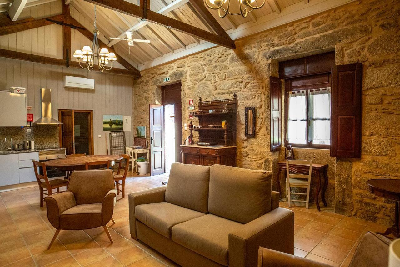 Quinta De Vila Nova - Agroturismo Monção Exteriör bild